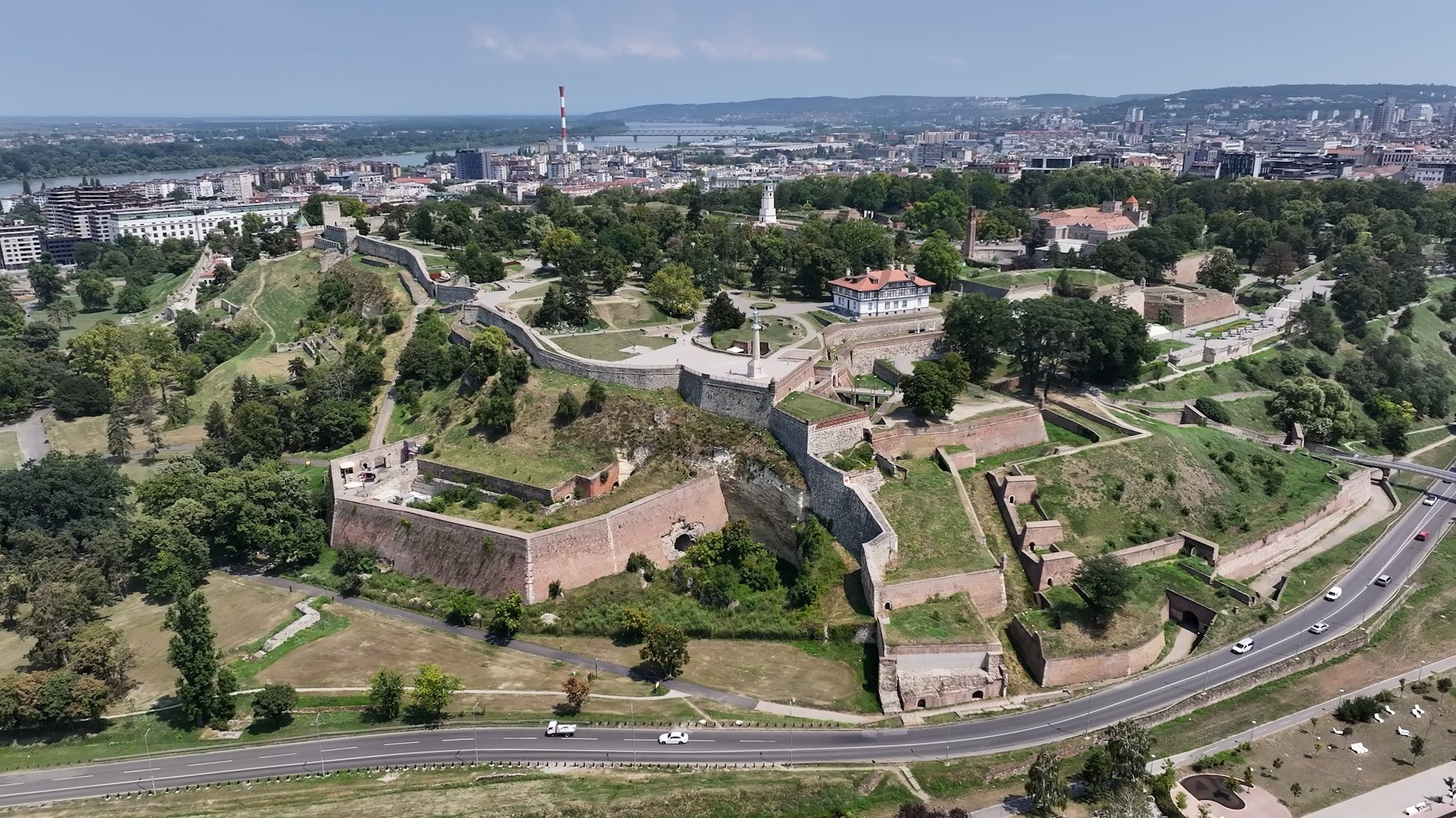 Kalemegdanski rt kao pogled u daleku prošlost Beograda 9x16.00_00_30_24.Still042.jpg